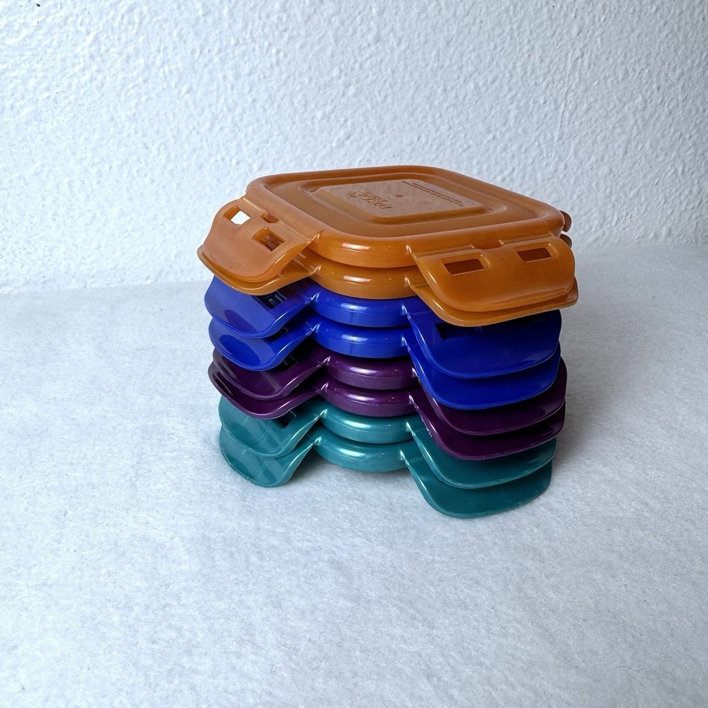 Lock N Lock Replacement Lids 4" Lot Of 8 Colorful Snap Close Square Lid